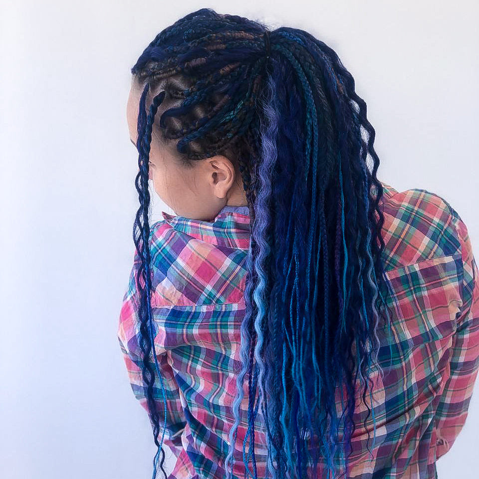 Hybrid DE synthetic set of 22-24" dreaded curls, braids, and Senegalese twists in blue shades