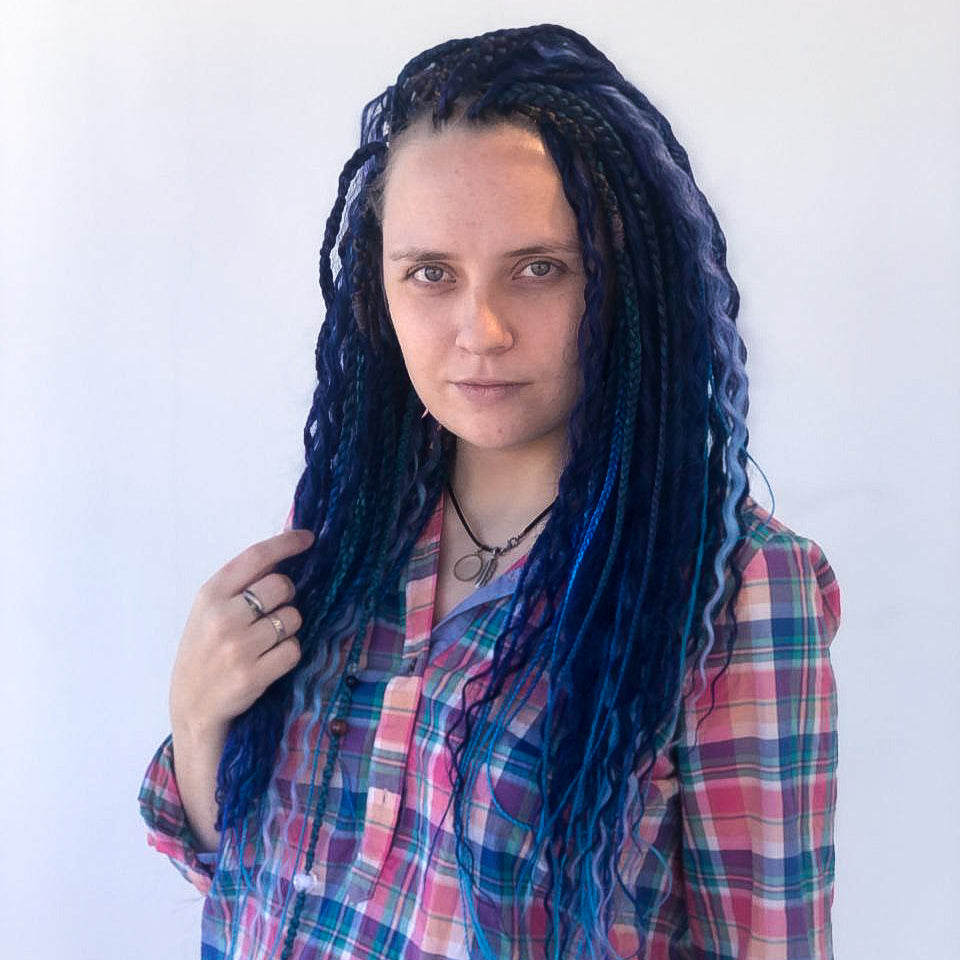 Hybrid DE synthetic set of 22-24" dreaded curls, braids, and Senegalese twists in blue shades