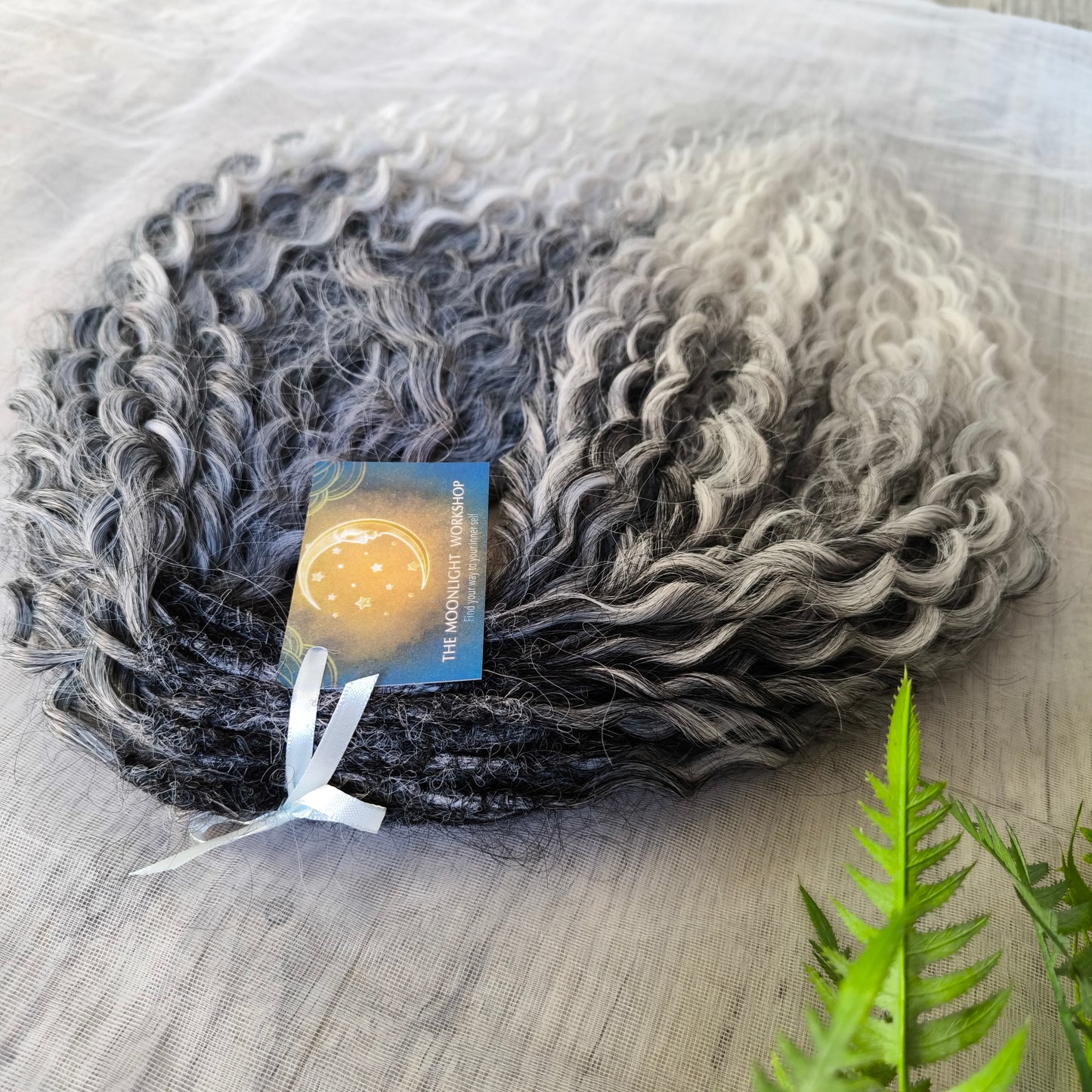 Salt and pepper: ombre from grey to white soft, lightweight, and reusable synthetic brushable double ended wavy dreadlocks (NOT BRUSHABLE).
The length:
Standard dreaded - 22-24 inches (55-60 cm), dreaded part ±3-4 inches
Push-up / Dolly - 20-22 inches (50-55 cm), dreaded part ±4 inches
