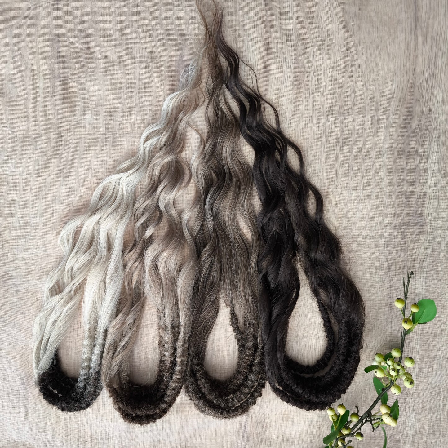 Smoky mix: brown and blonde BRUSHABLE synthetic DE dreaded curls (regular or push-up/dolly)