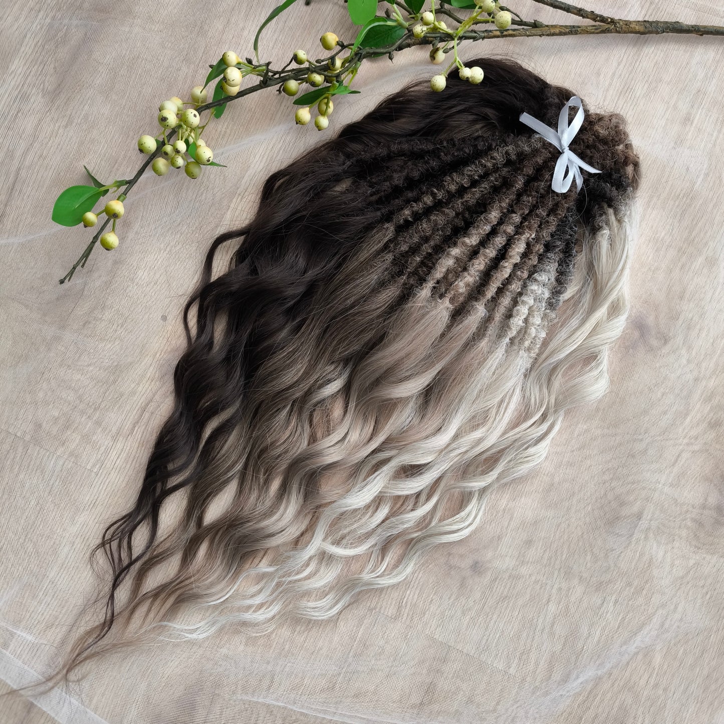 Smoky mix: brown and blonde BRUSHABLE synthetic DE dreaded curls (regular or push-up/dolly)