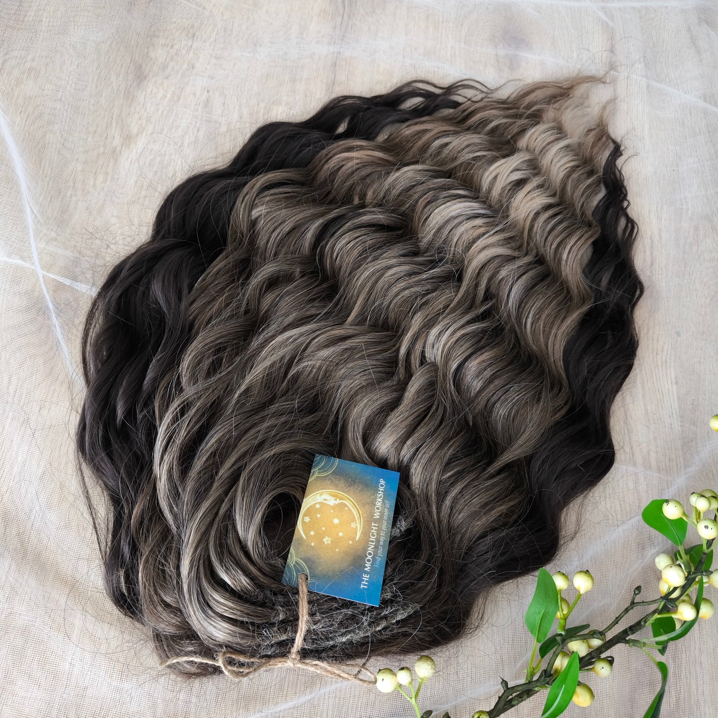 Brown mix: BRUSHABLE synthetic DE dreaded curls (regular or push-up/dolly)