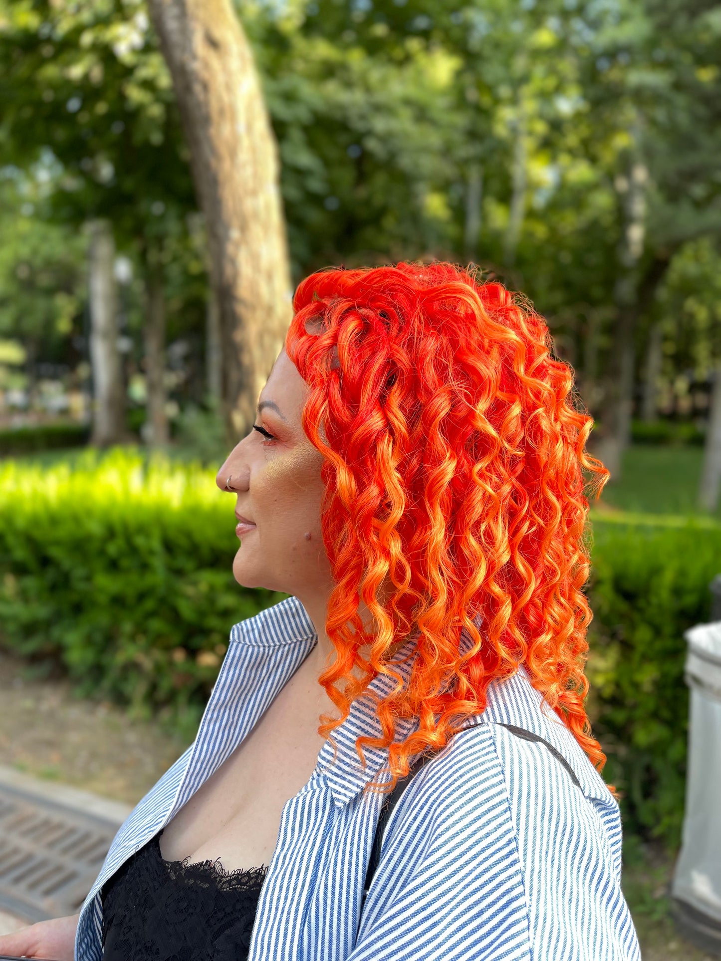 bright red Short 10" (25 cm) bright colourful standard dreaded synthetic curls