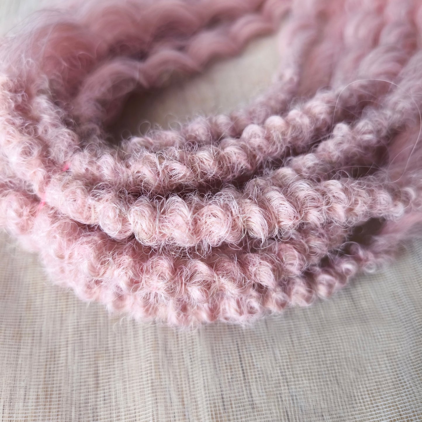 Soft lightweig and reusable brushable curls (regular dreaded, braided middle or pushup): ombre from ash dusty pink to soft pastel pink shade with a powdery undertone adds a touch of sweetness and magic to your style. Perfect for festival vibes, whimsical photo shoots, or simply adding a little fairytale charm to your everyday look.