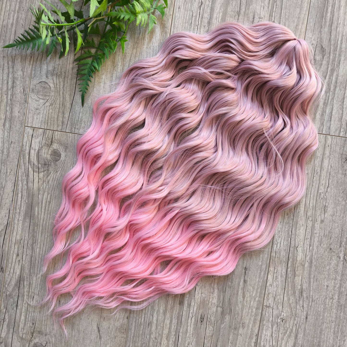 Soft lightweig and reusable brushable curls (regular dreaded, braided middle or pushup): ombre from ash dusty pink to soft pastel pink shade with a powdery undertone adds a touch of sweetness and magic to your style. Perfect for festival vibes, whimsical photo shoots, or simply adding a little fairytale charm to your everyday look.