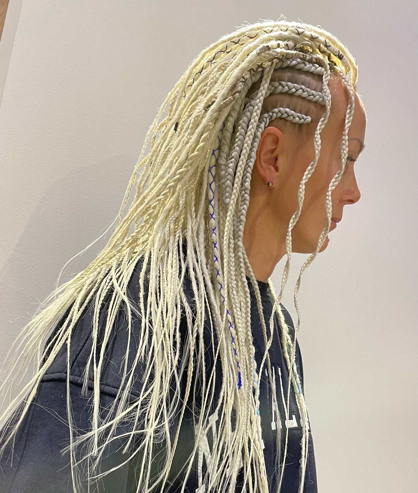 This set of synthetic dreadlocks combines elements of a Viking-inspired aesthetic.
Scandinavian blonde double ended crochet bumpy dreads, braids, and Senegalese twists. Decoration is included. Reusable lightweight set made from high-quality synthetic hypoallergenic material kanekalon.

Standard length: ±22-24 inches (55-60 cm)
Thickness of dreads and braids: ±0.8 cm