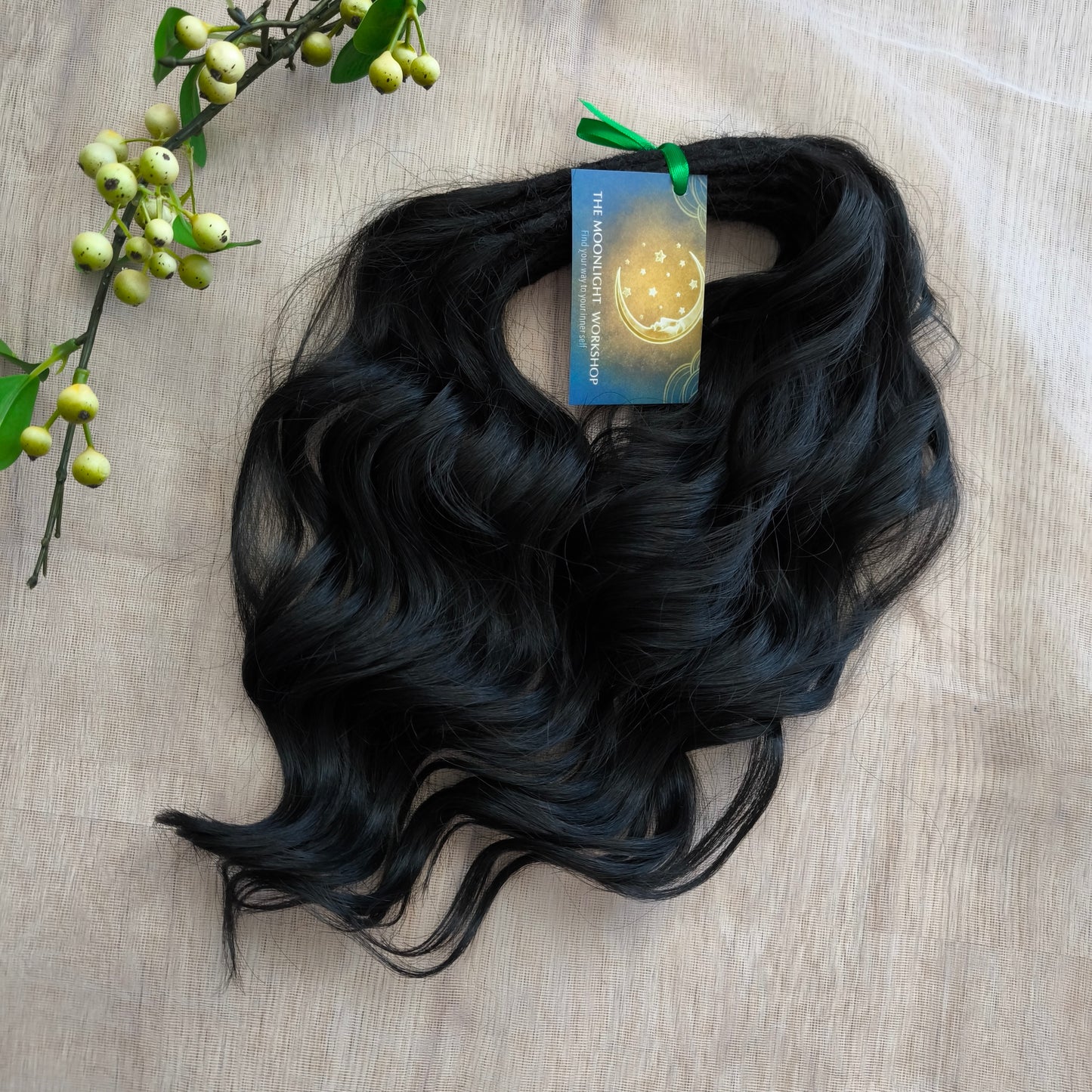 Black & White soft, lightweight, and reusable 60 double ended synthetic standard dreaded brushable curls

Length: 16 inches (40 cm)
Dreaded part: approximately 3-4 inches (8-10 cm)
Weight: ±300 gr (10,6 oz)
