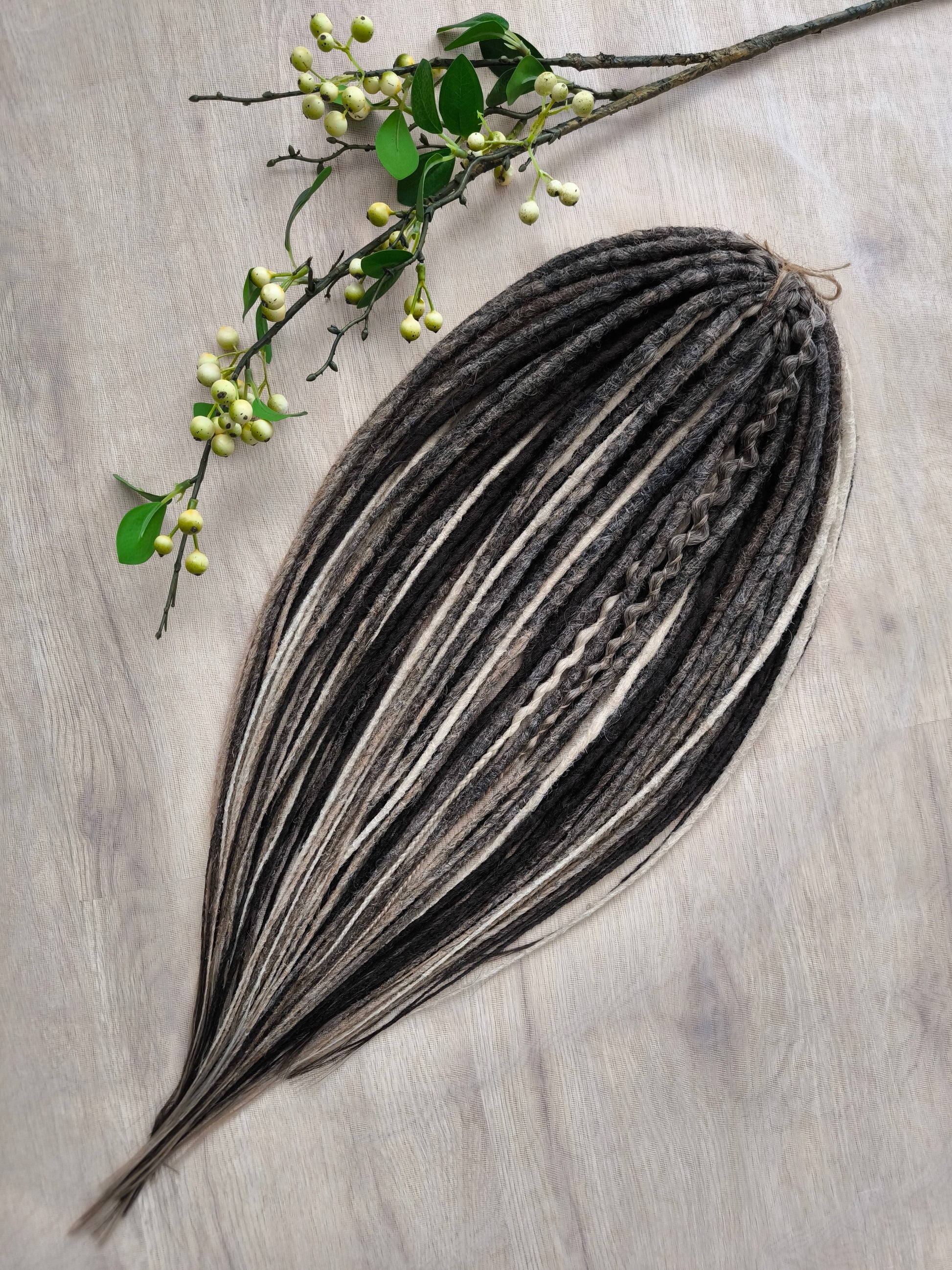 Wheat & Cocoa - a warm, natural blend of crochet dreads in wheat blonde, dark blonde with a smooth ombré transition, brown, and rich cocoa tones.

Length - 22-24 inches (55-60 cm)
Thickness of the dreads - ±0.8-1 cm