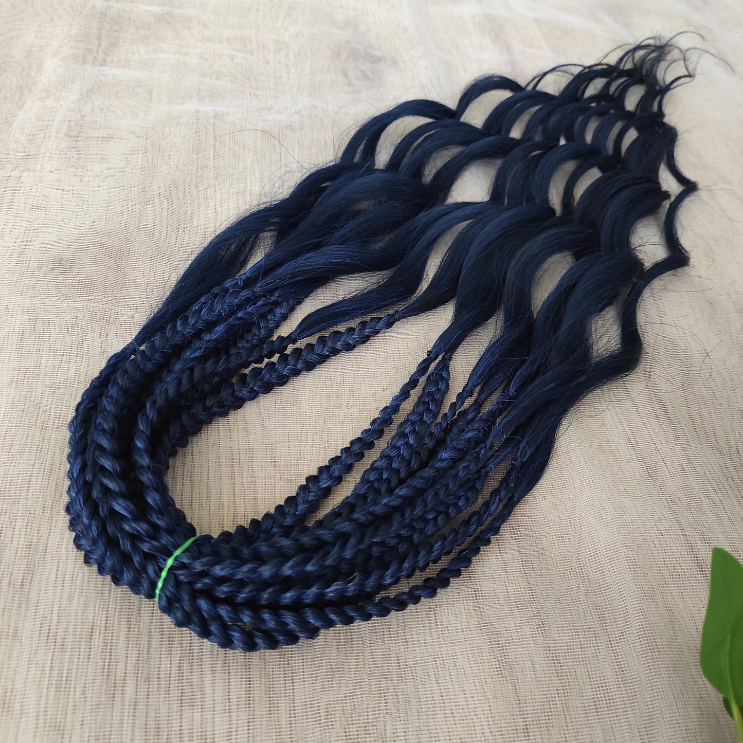 Navy blue BRUSHABLE synthetic DE dreaded curls (regular, braided middle or push-up)
