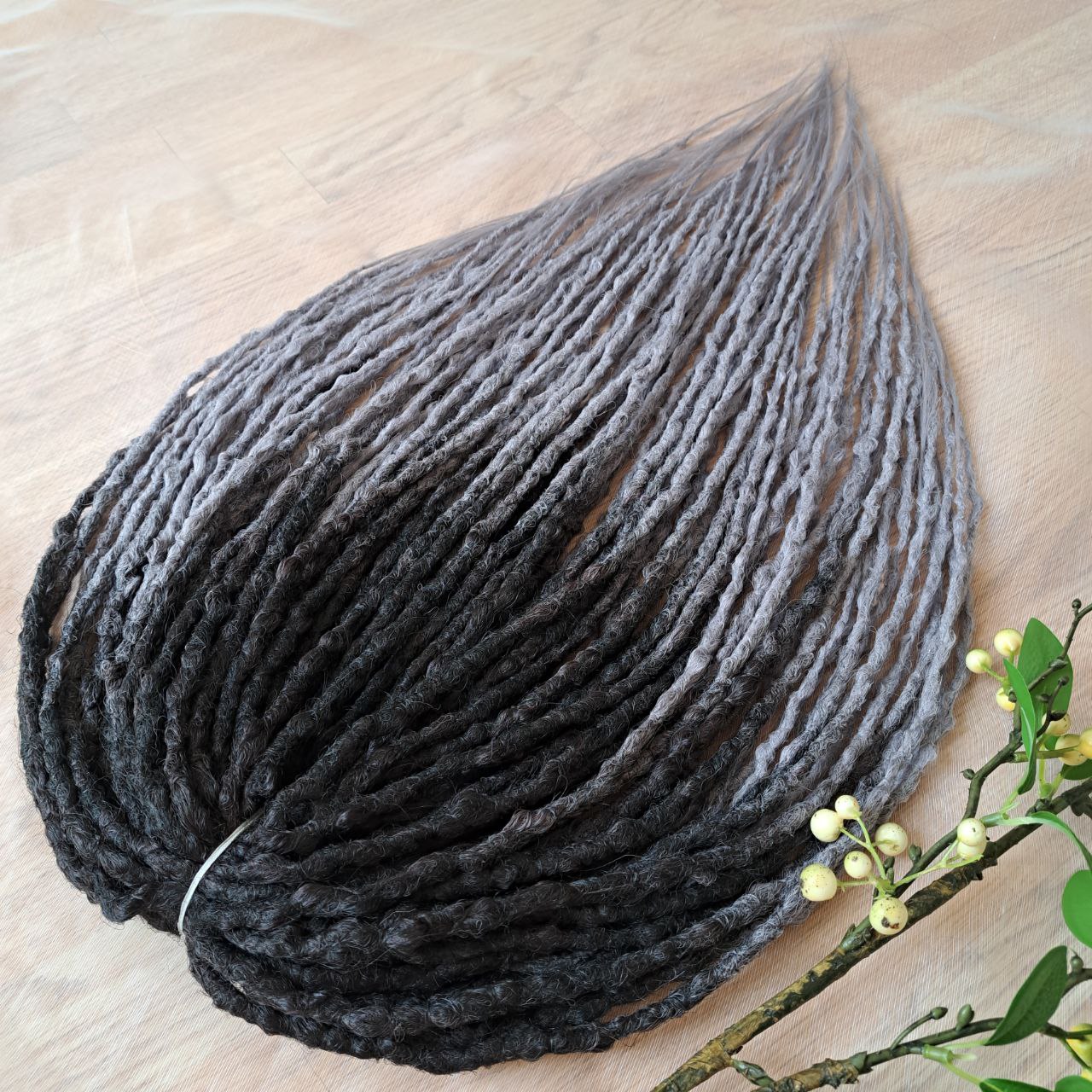Ready to ship: Shadow Fade - synthetic set of 43 DE 23 inches crochet textured dreads, ombre Black to grey 