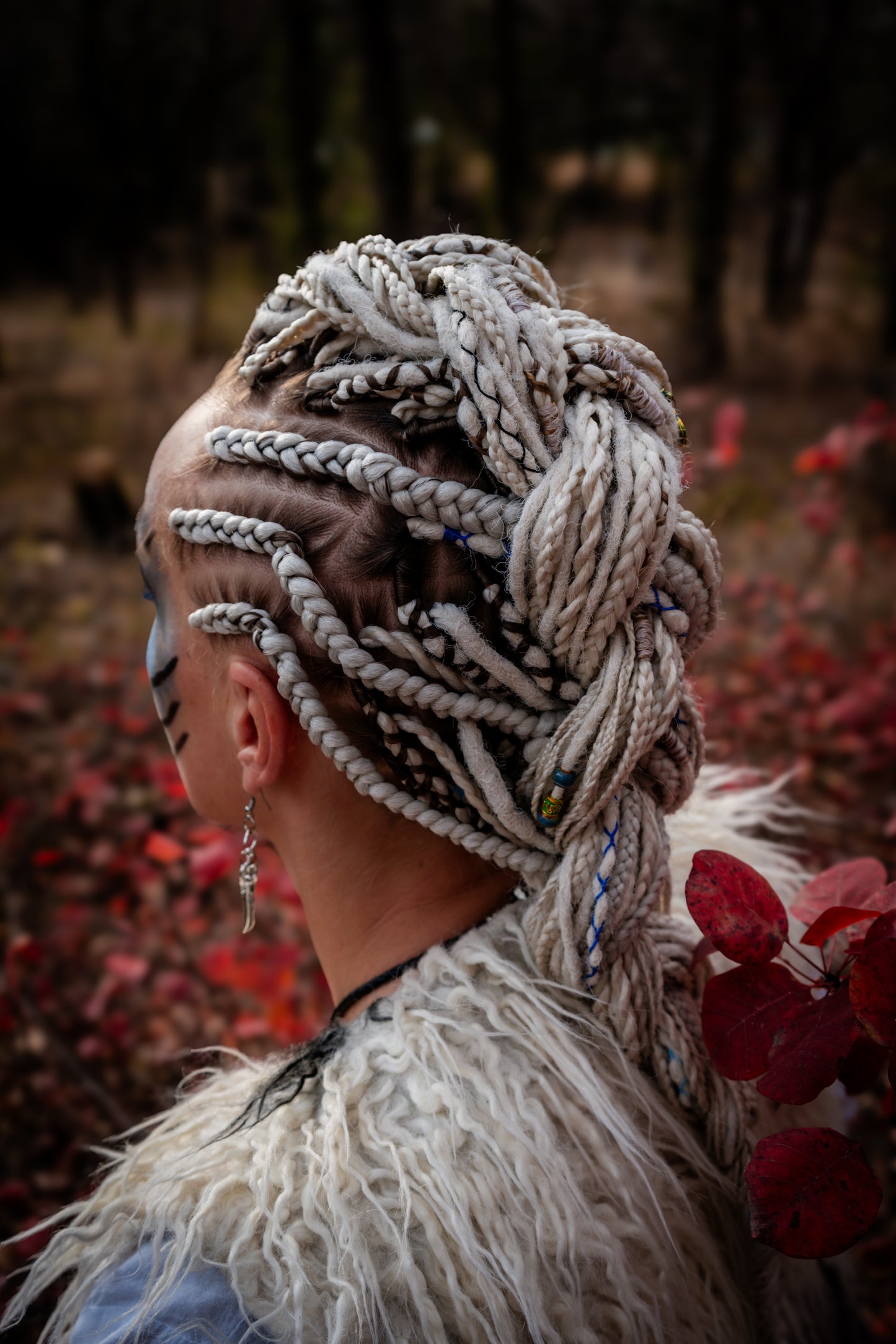 This set of synthetic dreadlocks combines elements of a Viking-inspired aesthetic.
Scandinavian blonde double ended crochet bumpy dreads, braids, and Senegalese twists. Decoration is included. Reusable lightweight set made from high-quality synthetic hypoallergenic material kanekalon.

Standard length: ±22-24 inches (55-60 cm)
Thickness of dreads and braids: ±0.8 cm