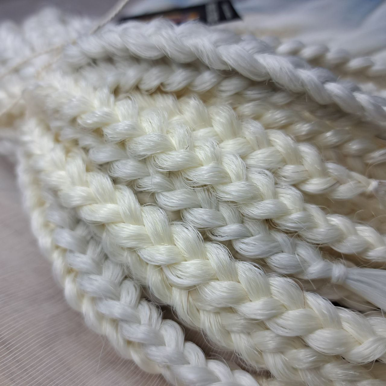 This set blends creamy blonde, cool ice-blue, medium chestnut, and deep brown into a smooth, natural-looking gradient.
Soft, lightweight, and reusable synthetic brushable double-ended wavy dreadlocks (available as regular dreaded, braided middle, or push-up).

Perfect for those who prefer calm, neutral, and balanced tones with a cool-to-warm transition.