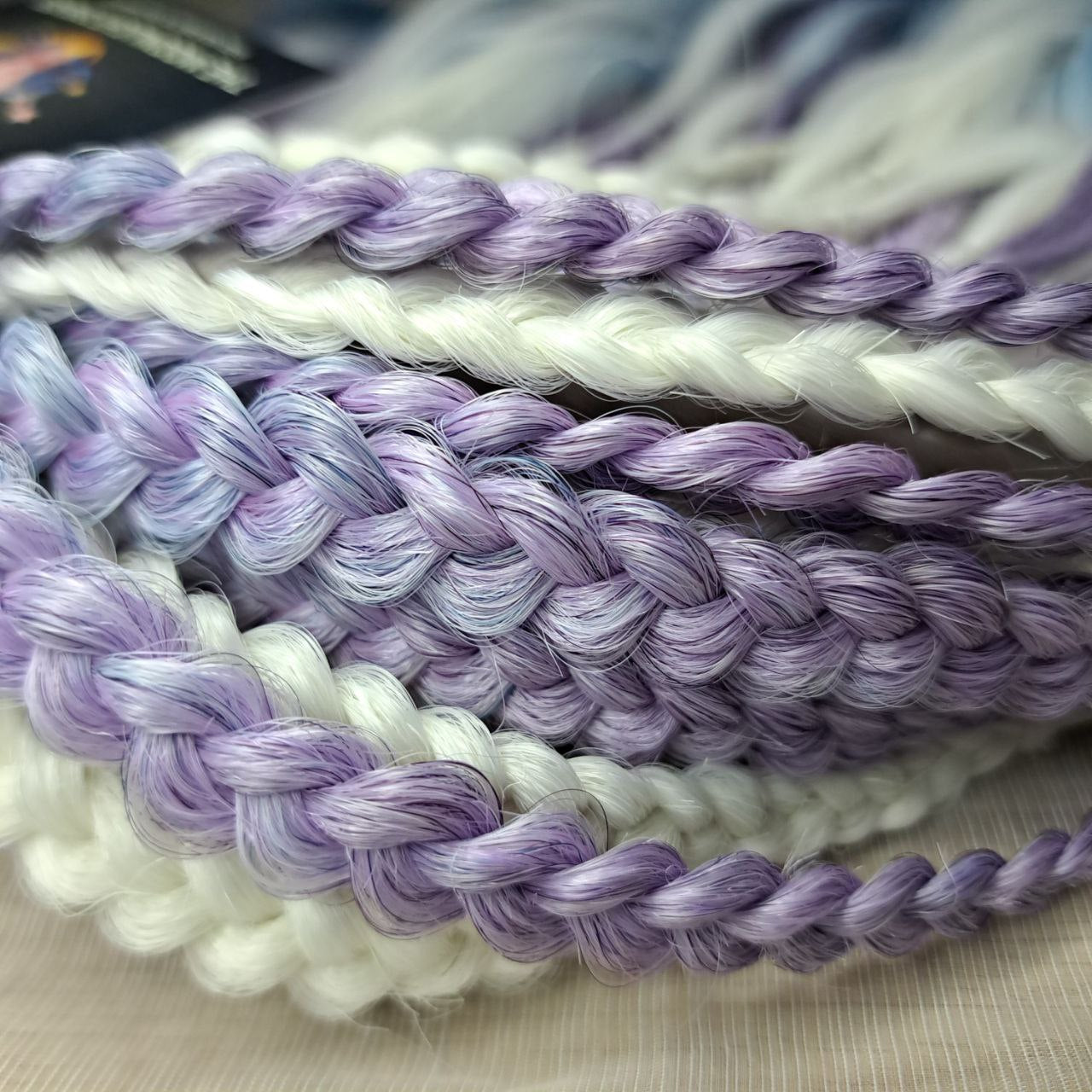 This set blends soft lilac, icy blonde, cool blue, and deep navy into a clean, cold-toned gradient. Lightweight, brushable, and reusable synthetic double-ended wavy dreadlocks with a smooth transition between shades.
Perfect for those who prefer crisp, cool colors and a fresh winter-inspired look.