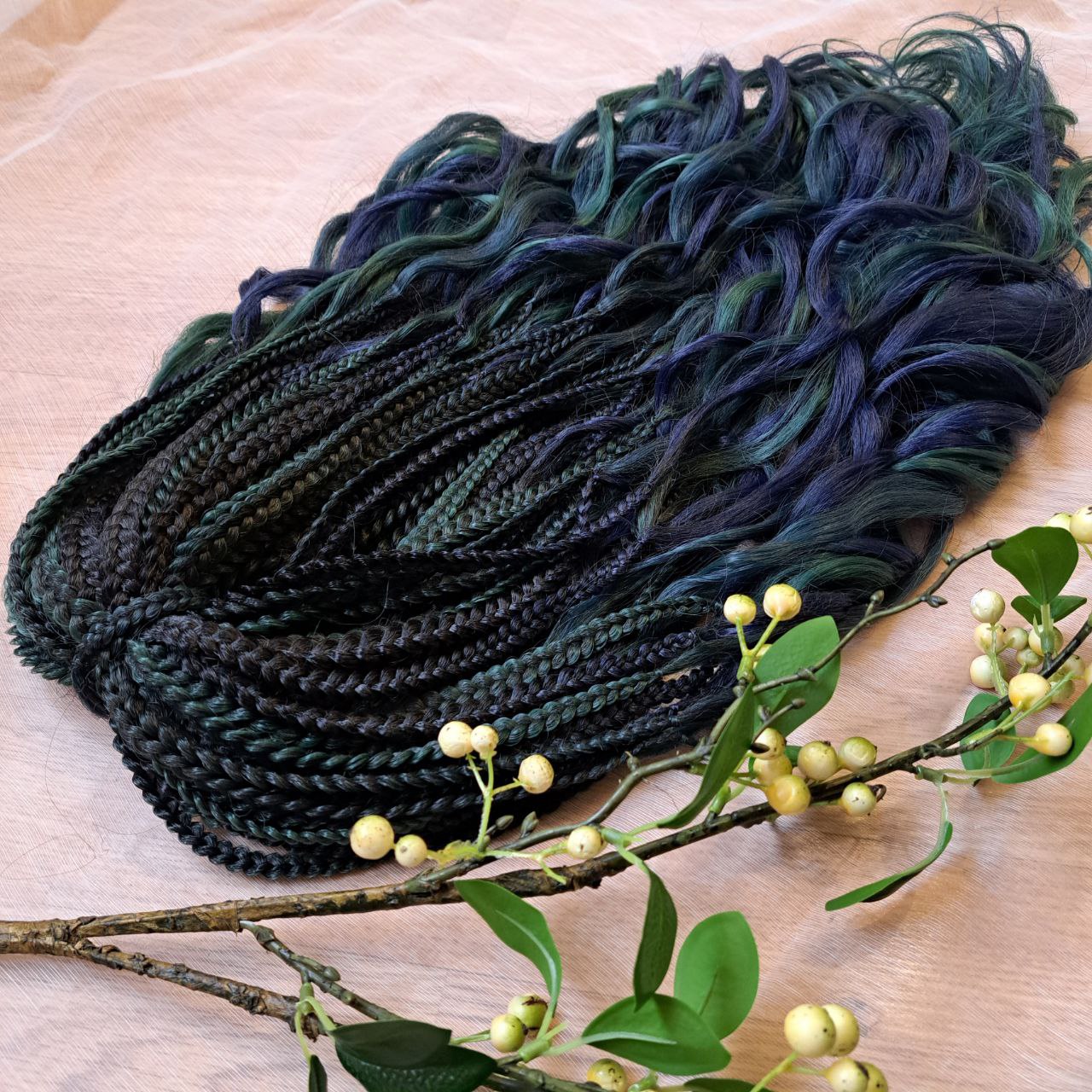 Midnight Forest - A deep blend of navy blue, dark teal, and forest green with a smooth, natural transition. Soft, lightweight, and reusable set of 54 double ended synthetic brushable curls with braided middle.

Length: ±25-26 inches (63-66 cm)
Braided part of curls ±10 inches  (25 cm) folded - 20" (50 cm) total.
Weight: ±390 gr (13,8 oz)