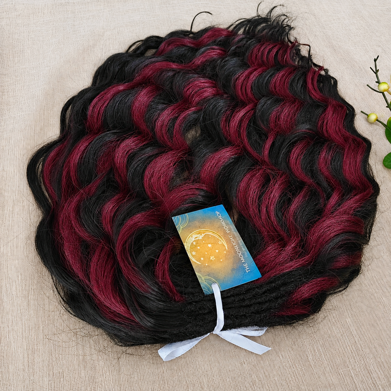 A mix of black and rich burgundy: soft, lightweight, and reusable synthetic brushable double ended wavy dreadlocks.

The length:
Standard dreaded - 22-24 inches (55-60 cm), dreaded part ±4-5 inches
Braided middle - 22-24 inches (55-60 cm), braid ±4-5 inches folded (total ±8-10 inches)
Push-up / Dolly - 20-22 inches (50-55 cm), dreaded part ±4 inches (from working side)