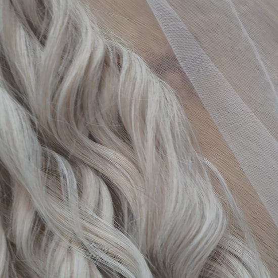 Platinum blonde soft, lightweight, and reusable synthetic brushable double ended wavy dreadlocks (regular dreaded, braided middle, or push-up).&nbsp;


The length:
Standard dreaded - 22-24 inches (55-60 cm), dreaded part ±4-5 inches
Braided middle - 22-24 inches (55-60 cm), braid ±4-5 inches folded (total ±8-10 inches)
Push-up / Dolly - 20-22 inches (50-55 cm), dreaded part ±4 inches (from working side)